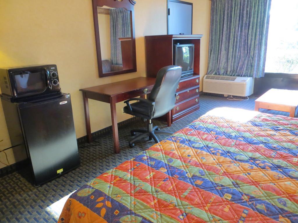 Eurotel Inn Maitland Habitación foto