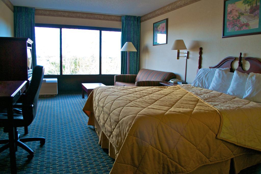 Eurotel Inn Maitland Habitación foto
